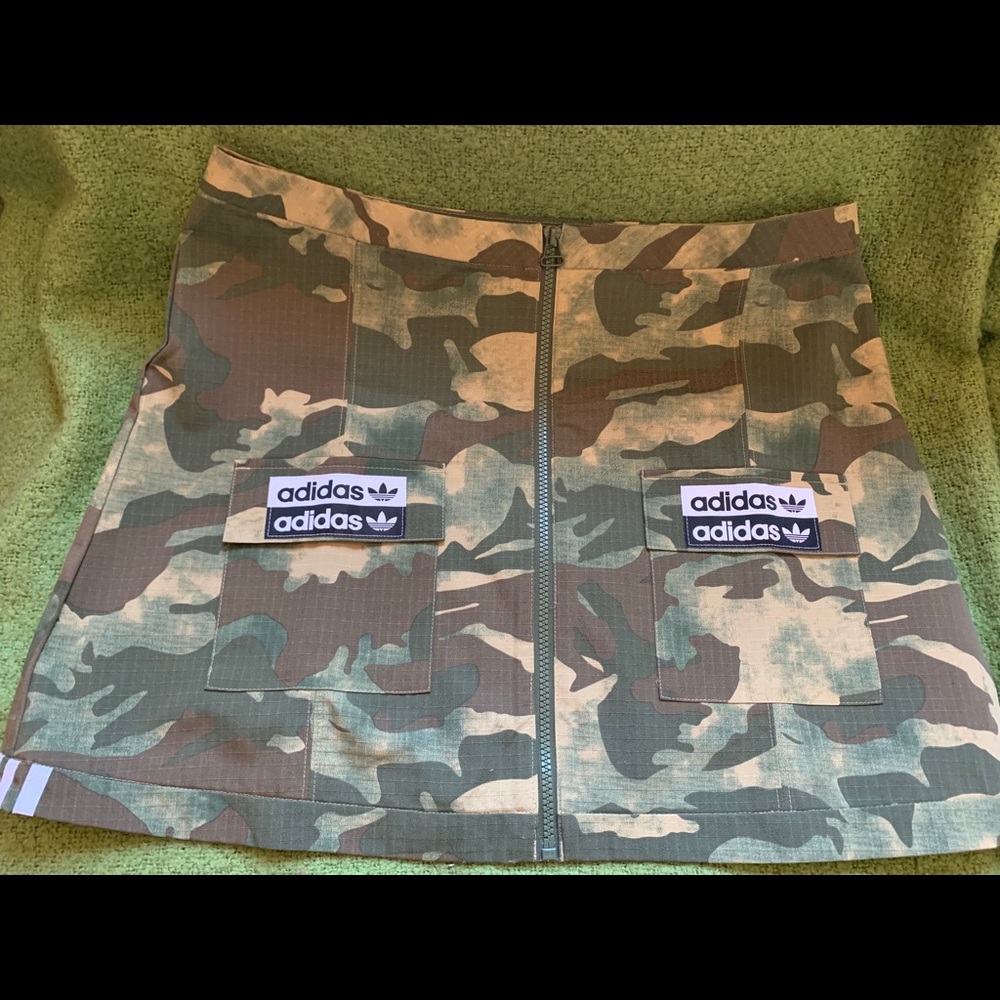 CUTE Adidas Cargo skirt
